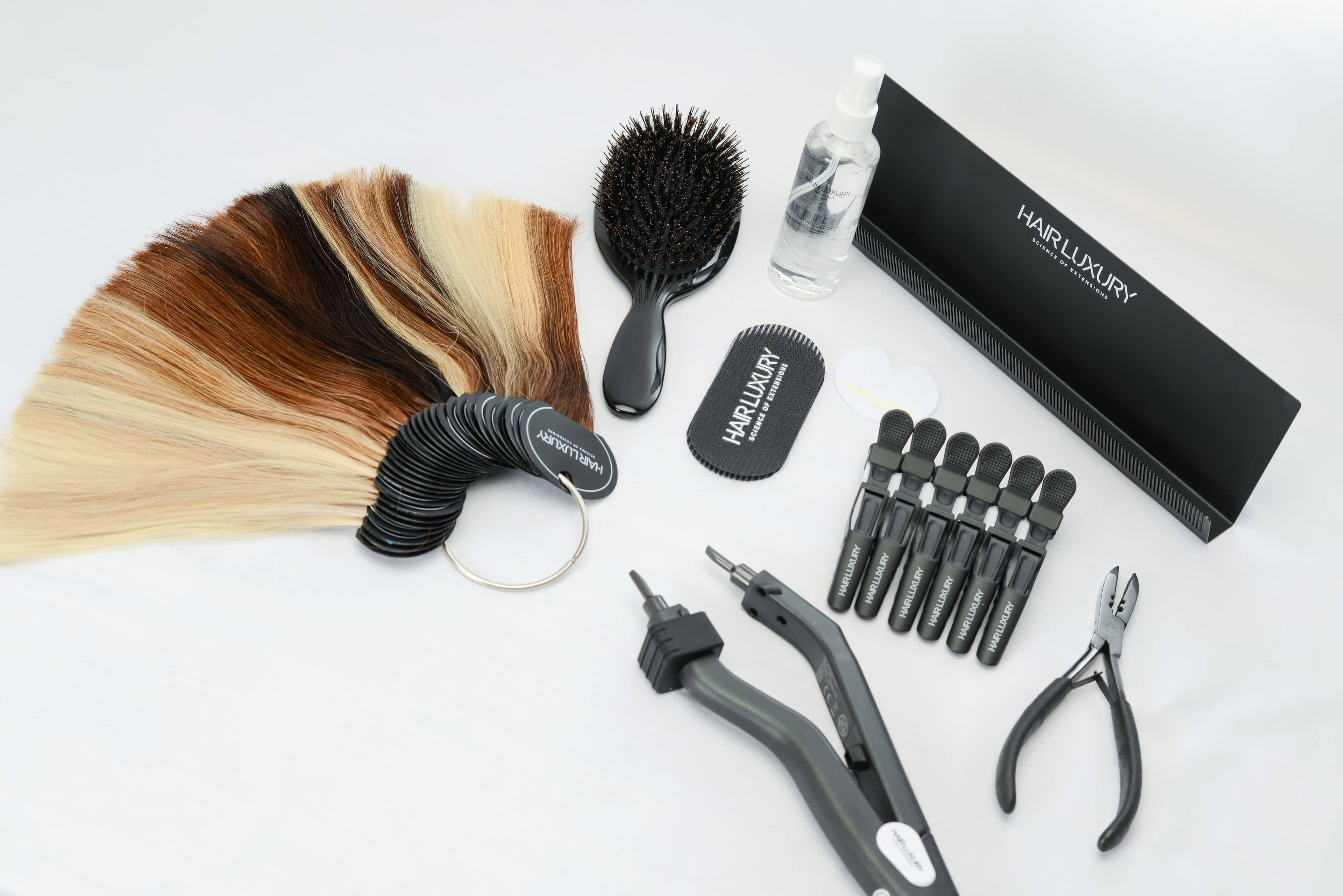 Kit accessoires Hair Luxury — vue détaillée outillage professionnel